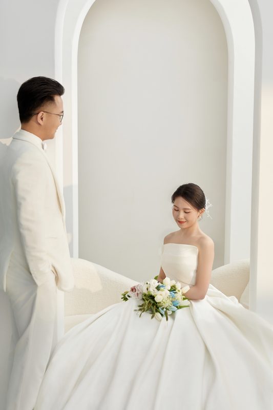 婚纱 · 室内对视